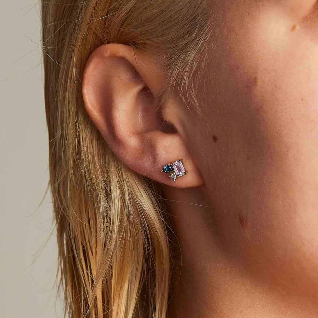 Ceylon PastelHue Sapphire 9K Gold Venus Stud Earrings