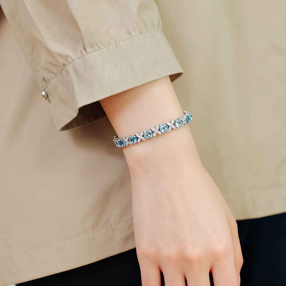 Ceylon Sky Aquamarine Floral Silver Diamond Bracelet