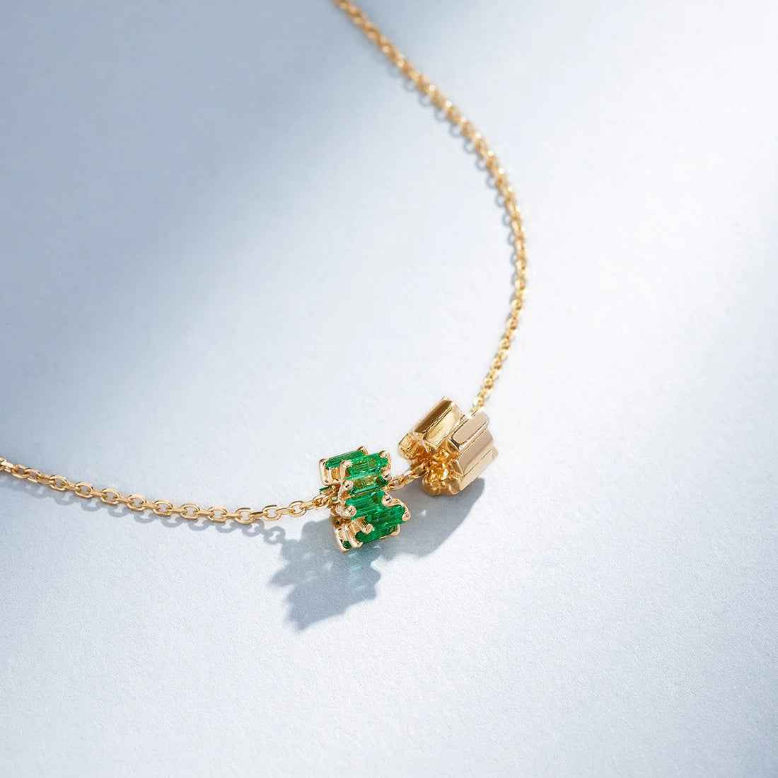 Ceylon InfiniteGemRondelle 18K Gold Emerald Sapphire Pendant