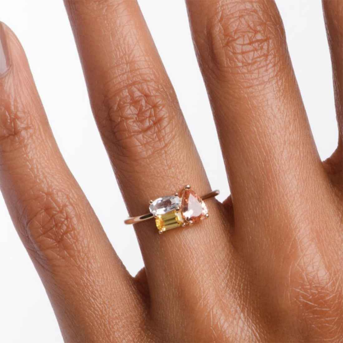 Ceylon Tri-Stone Cluster Sapphire Zircon 18K Yellow Gold Ring