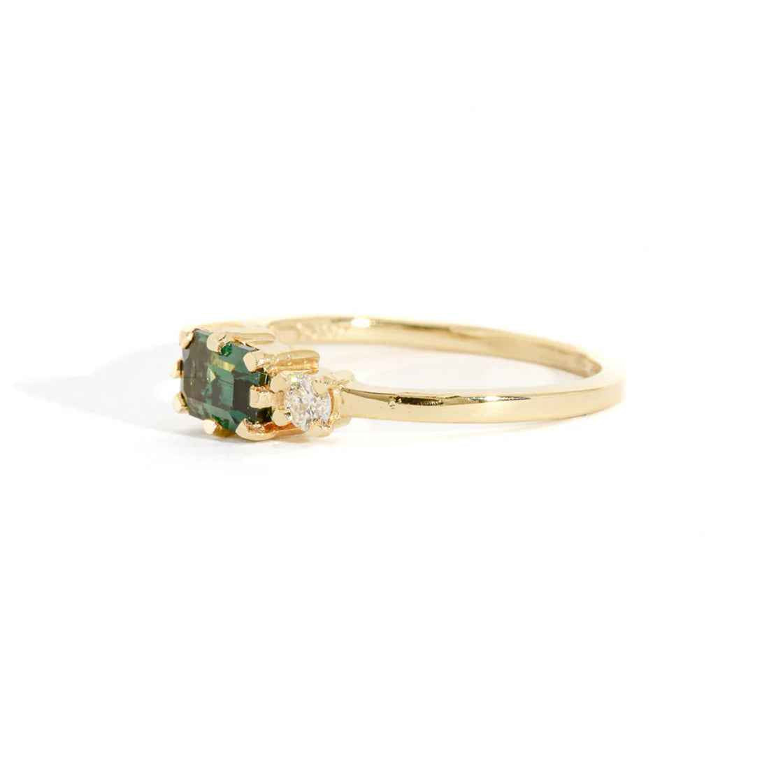 Ceylon Teal Sapphire White Diamond 18K Yellow Gold Ring