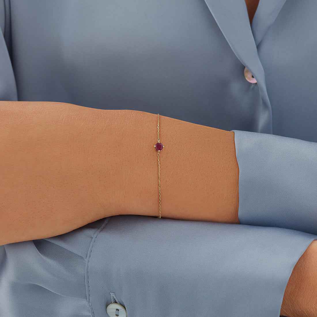 Ceylon Rubi Crimson 10K Gold Cable Chain Bracelet