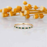 Ceylon Emerald Baguette Sleek 18K YellowGold Ring
