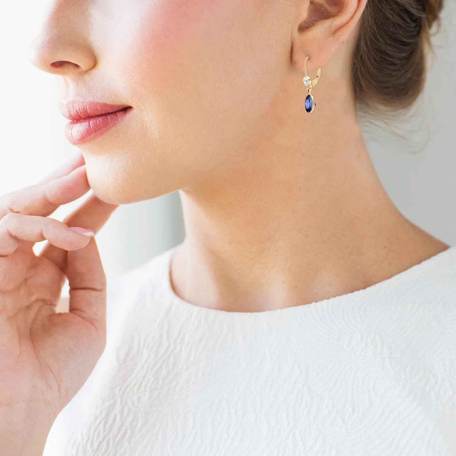 Ceylon Sapphire Minimal 18K Yellow Gold Drop Earrings