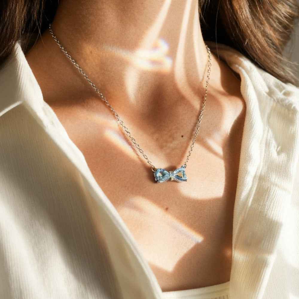 Ceylon Sky Natural Aquamarine Bow Silver Diamond Necklace