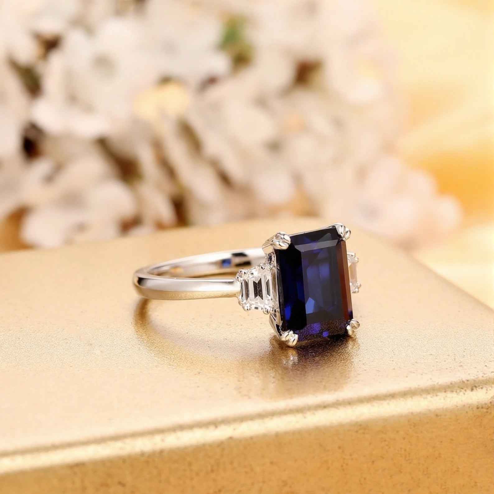Ceylon Lanka Royal Blue Sapphire Luxe 18K White Gold Ring