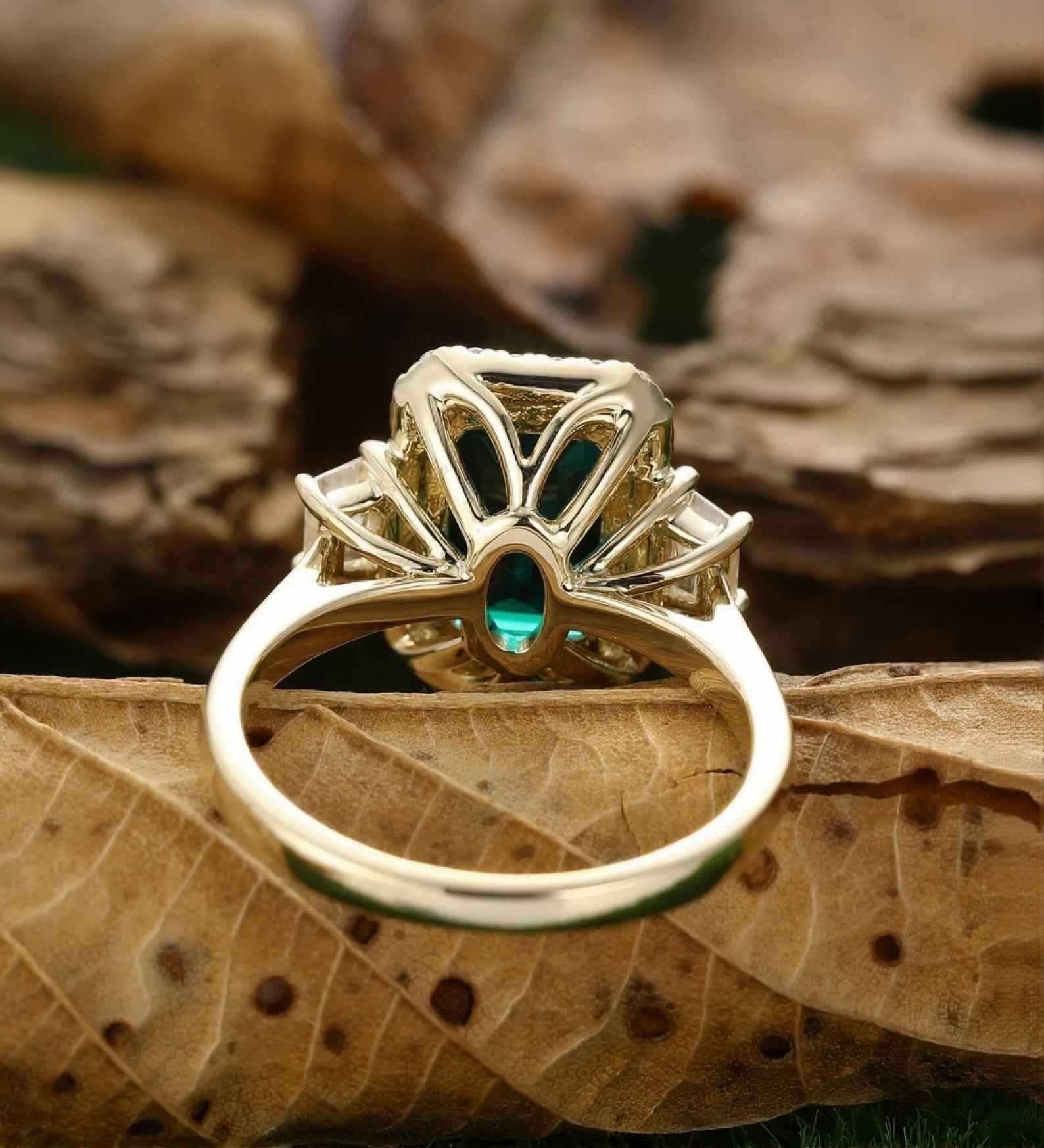 Ceylon Lanka Emerald Luxe Dual 18K Yellow Gold Ring