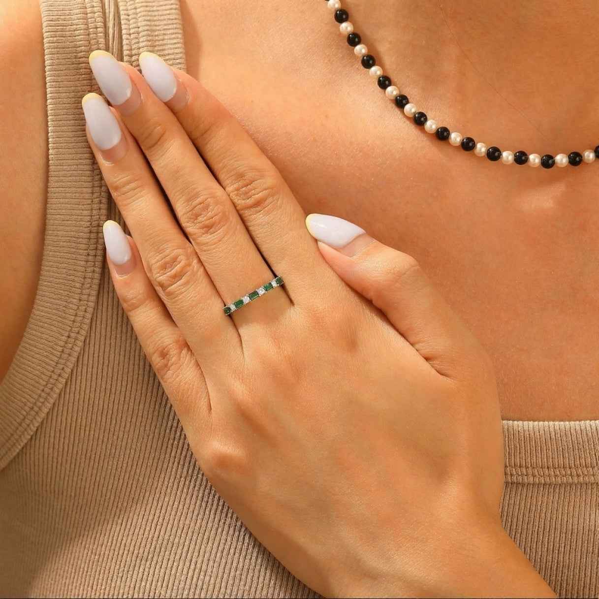 Ceylon Emerald Eternity Lux 18K Gold Ring