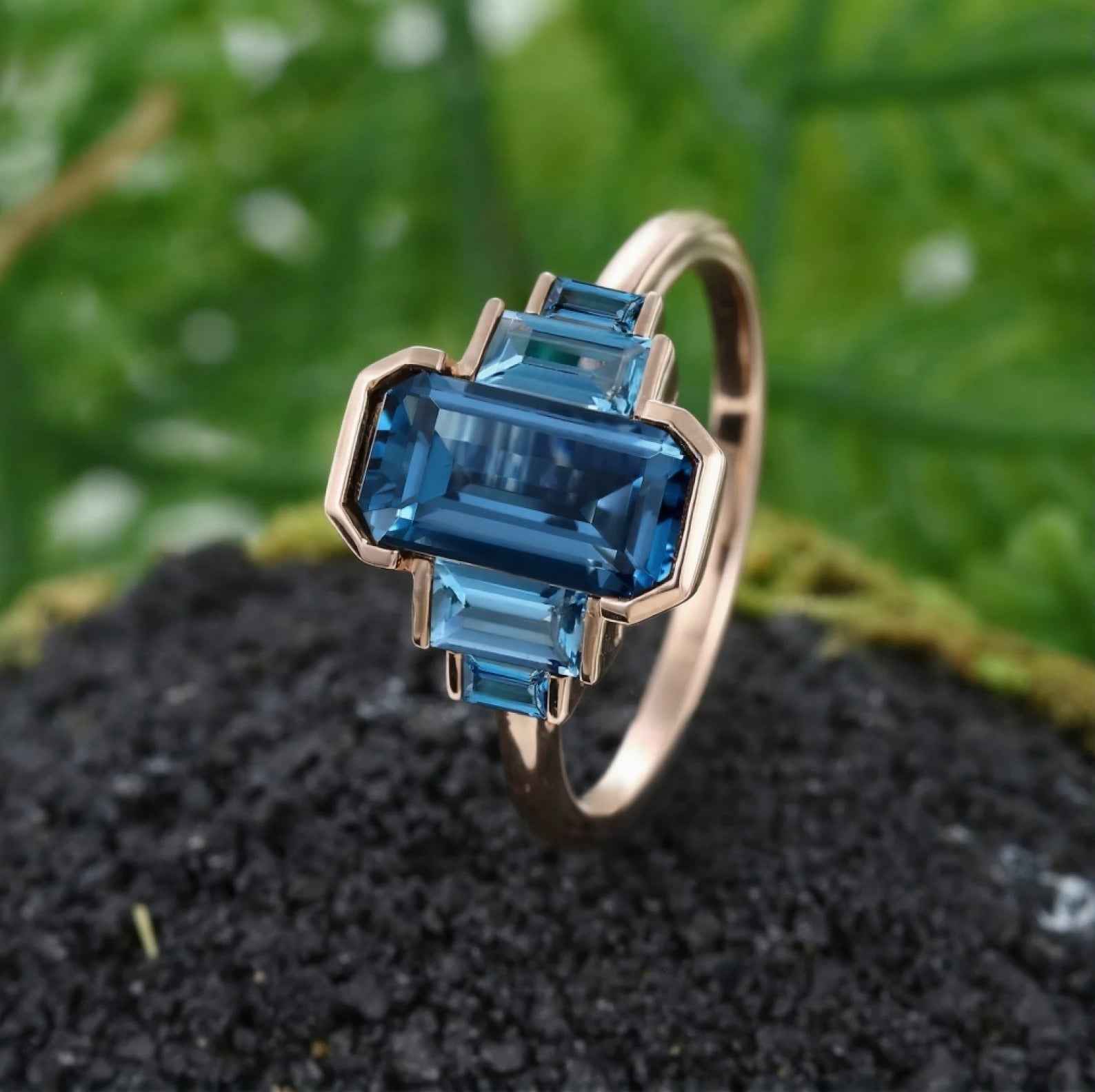 Ceylon London Blue Art Deco 18K Rose Gold Ring
