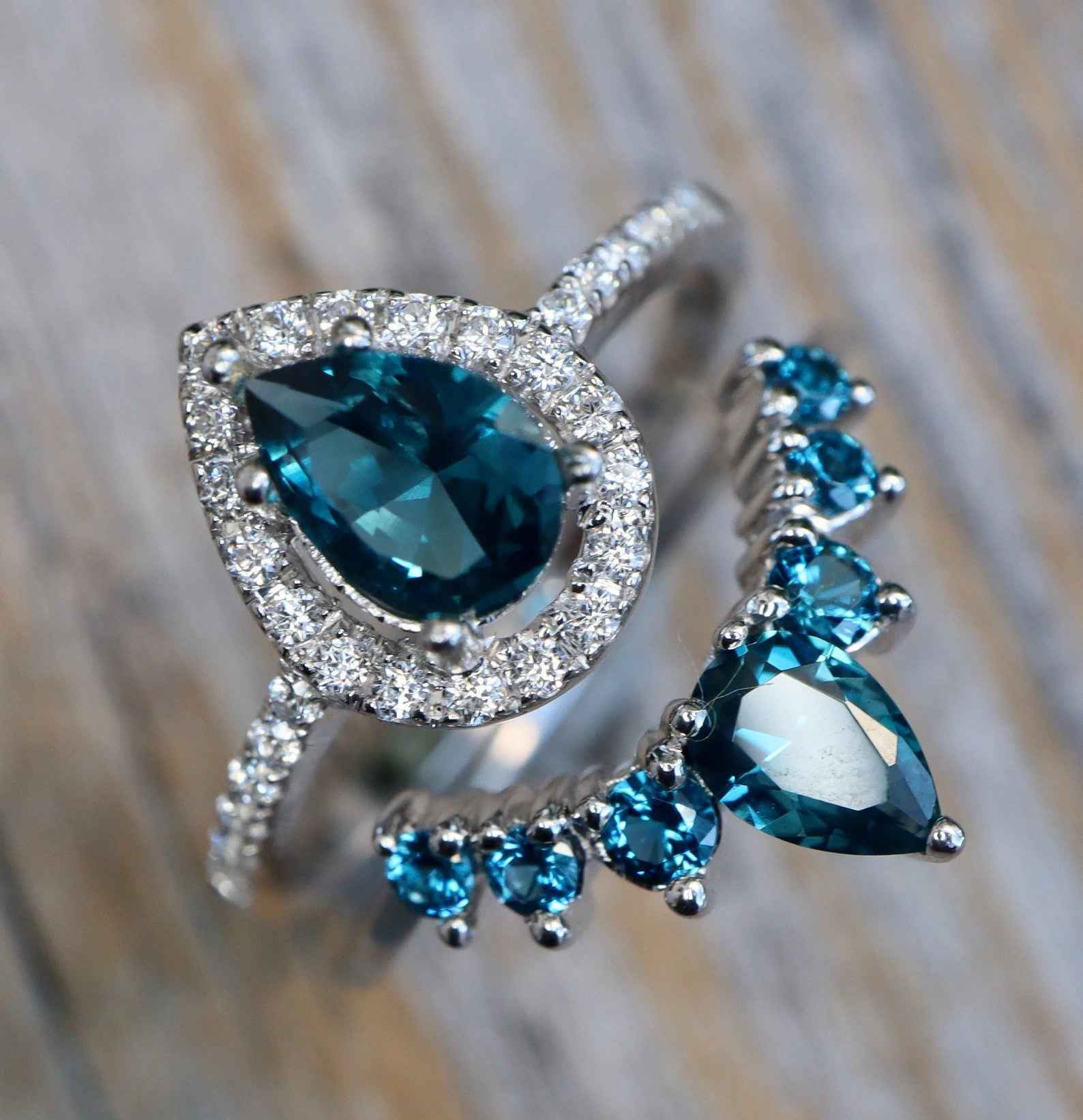 Ceylon London Blue Topaz Pear Bridal 18K White Gold Set