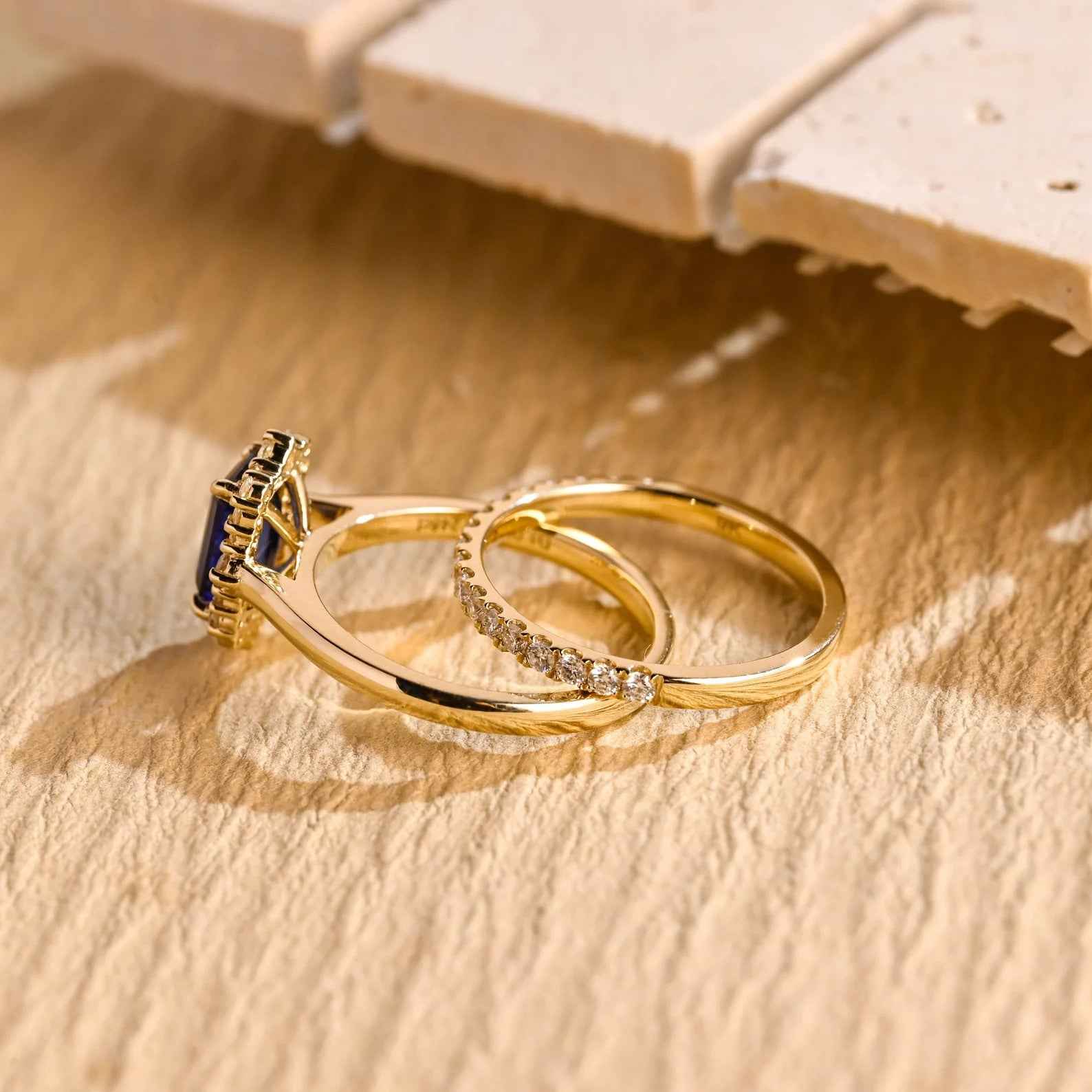 Ceylon Lanka Royal Blue Bridal 18K Yellow Gold Set