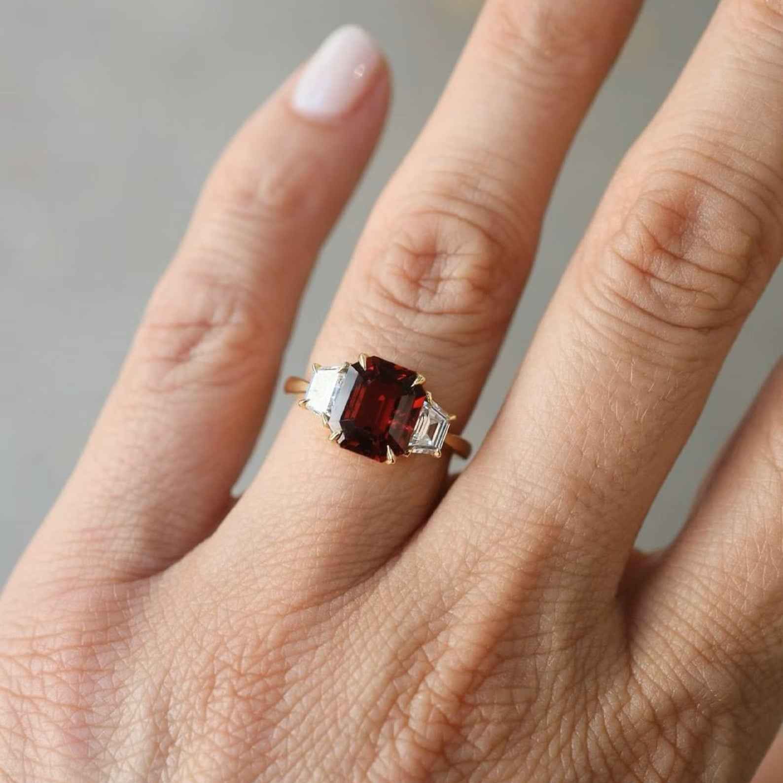 Ceylon Lanka Ruby Elite 18K Yellow Gold Ring