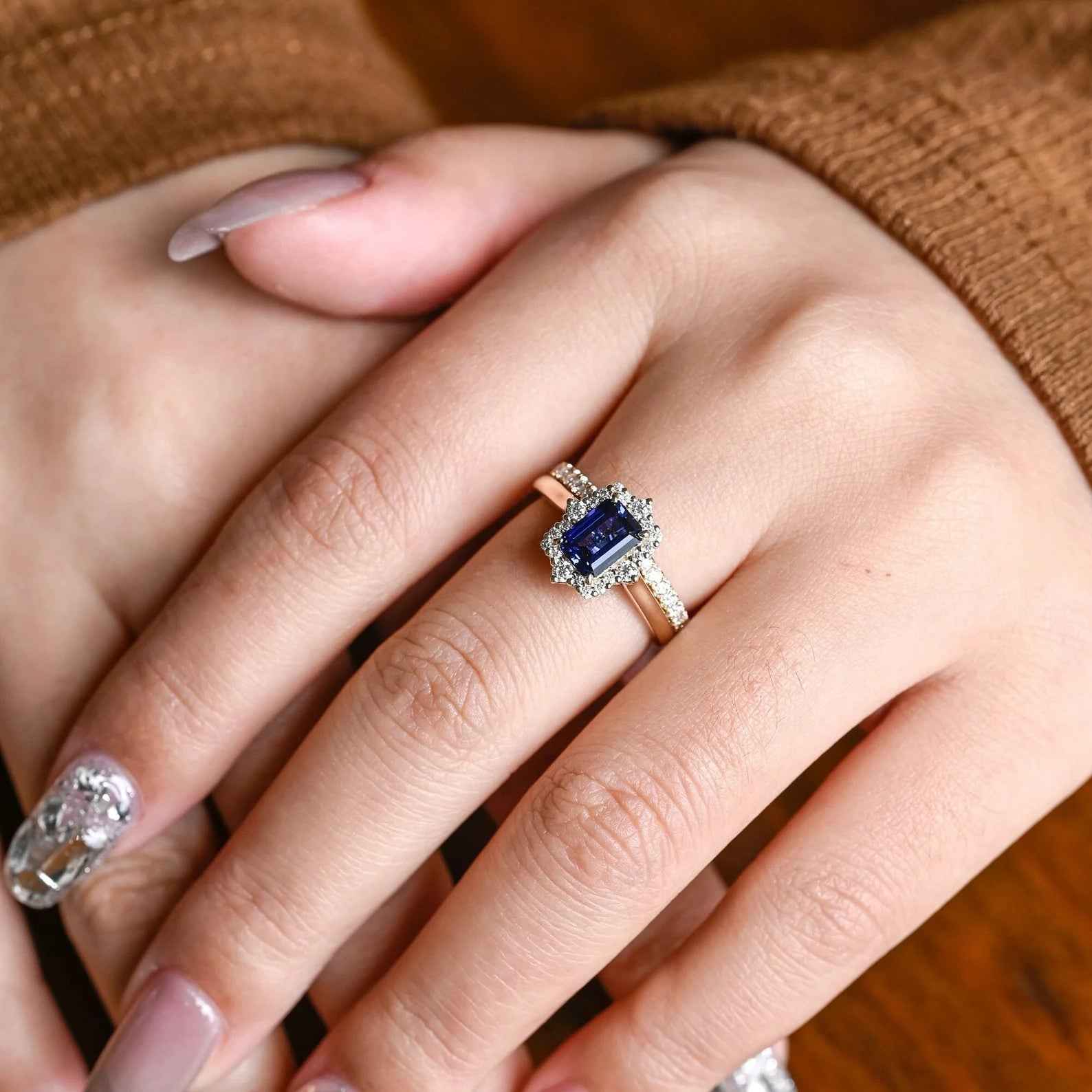 Ceylon Lanka Royal Blue Bridal 18K Yellow Gold Set