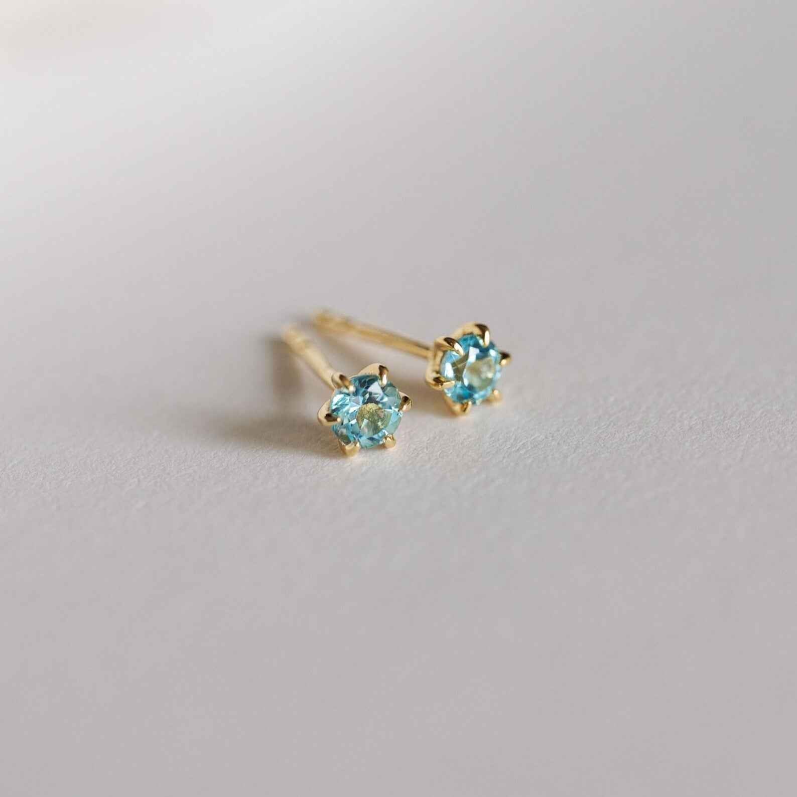Ceylon Swiss Blue Topaz Stud 18K Solid Gold Earrings